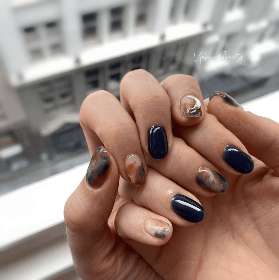 35 Fall Nails Designs That Are Cute And Super Trendy