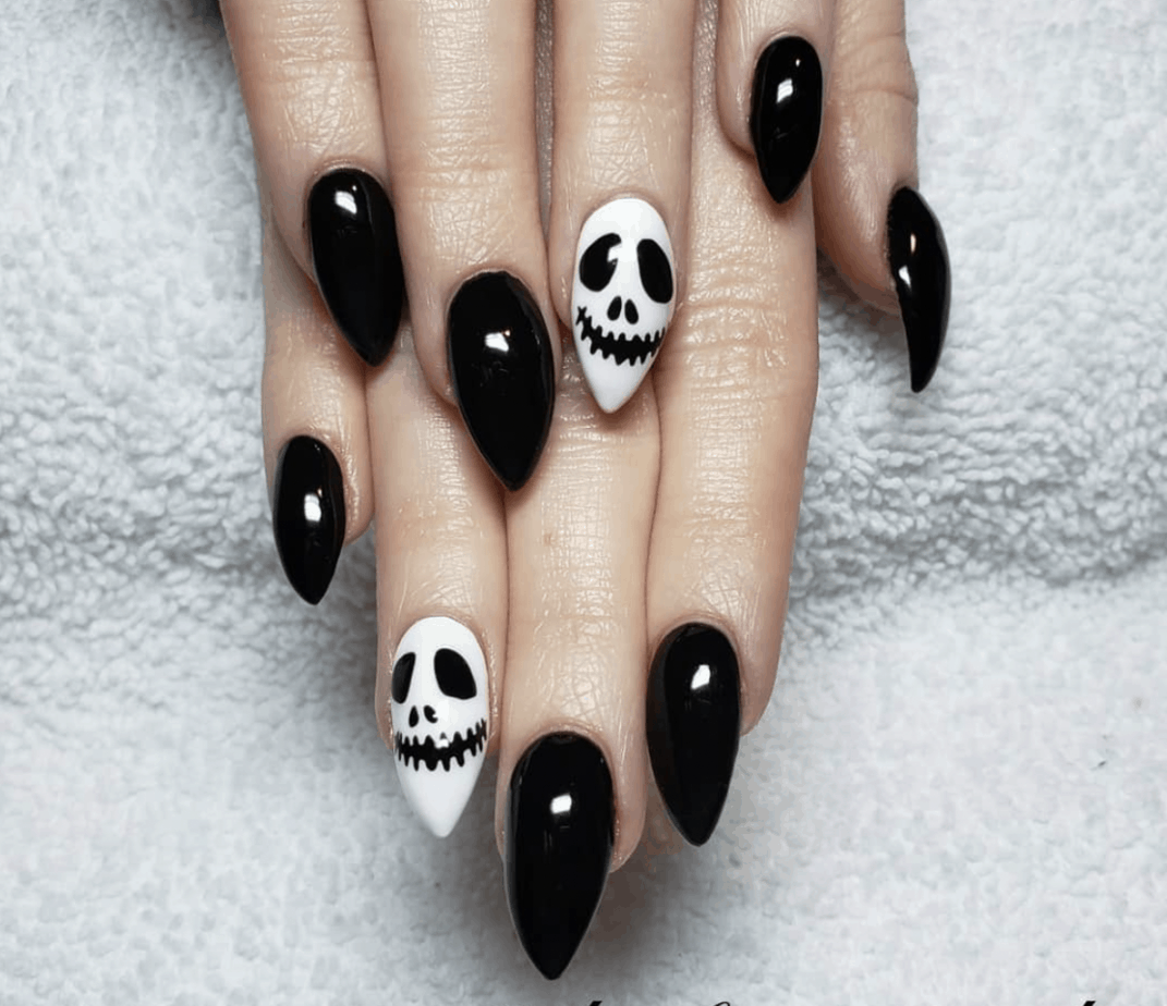 30+ Halloween Nails Designs That Are Cute And Spooky To Copy From - Oge ...