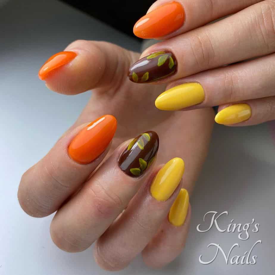 30 Best Thanksgiving Nails Art Design To Copy From