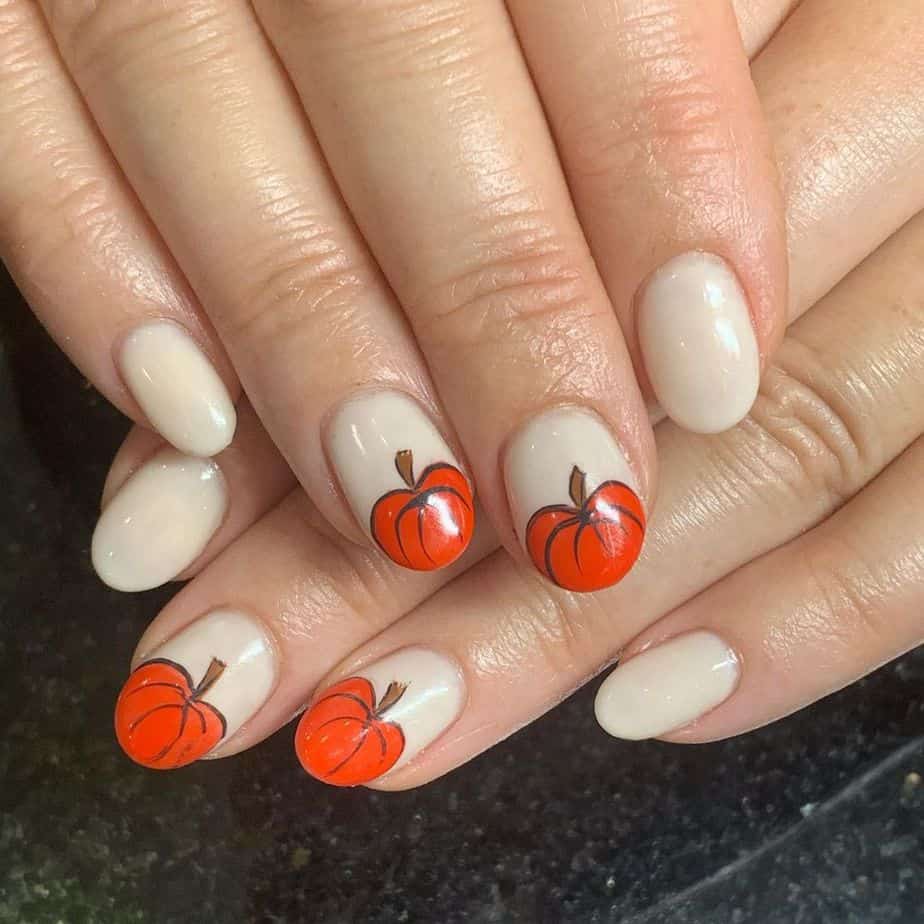 30 Best Thanksgiving Nails Art Design To Copy From