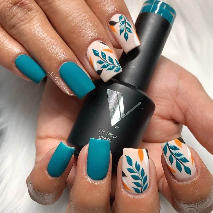 30 Best Thanksgiving Nails Art Design To Copy From