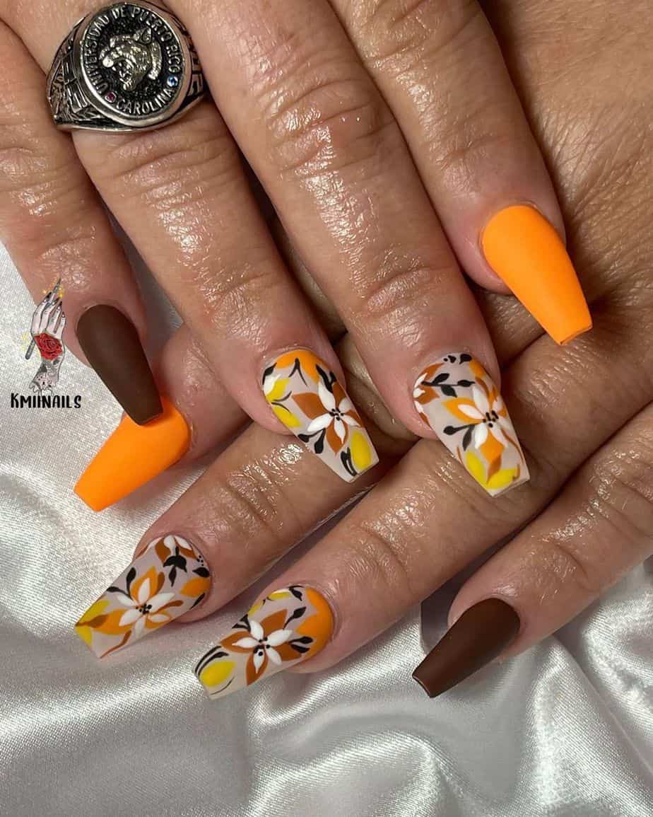 30 Best Thanksgiving Nails Art Design To Copy From