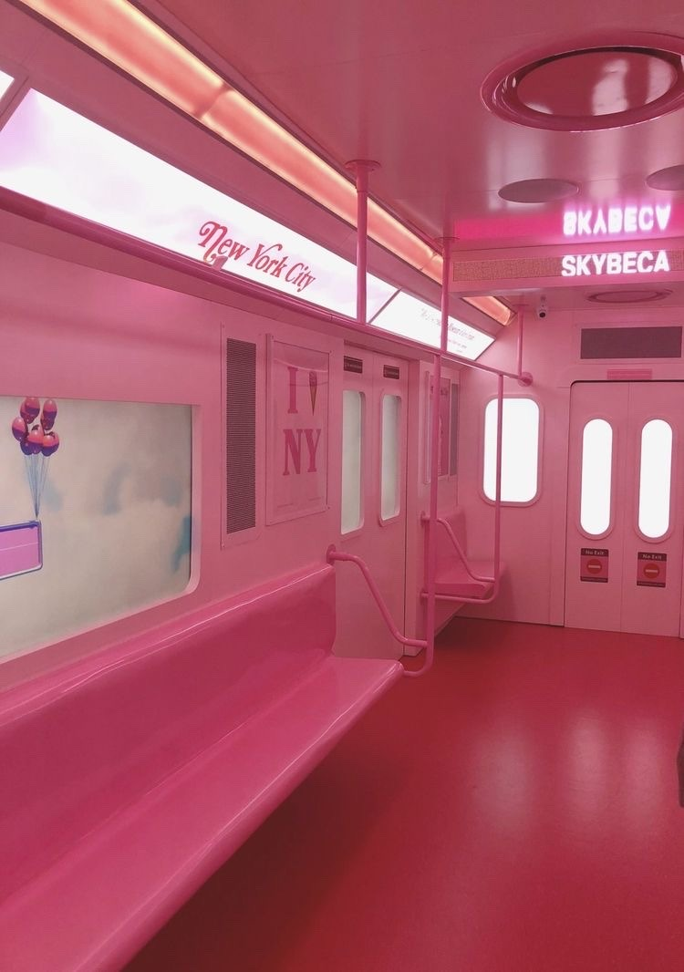 PINK TRAIN WALLPAPERS